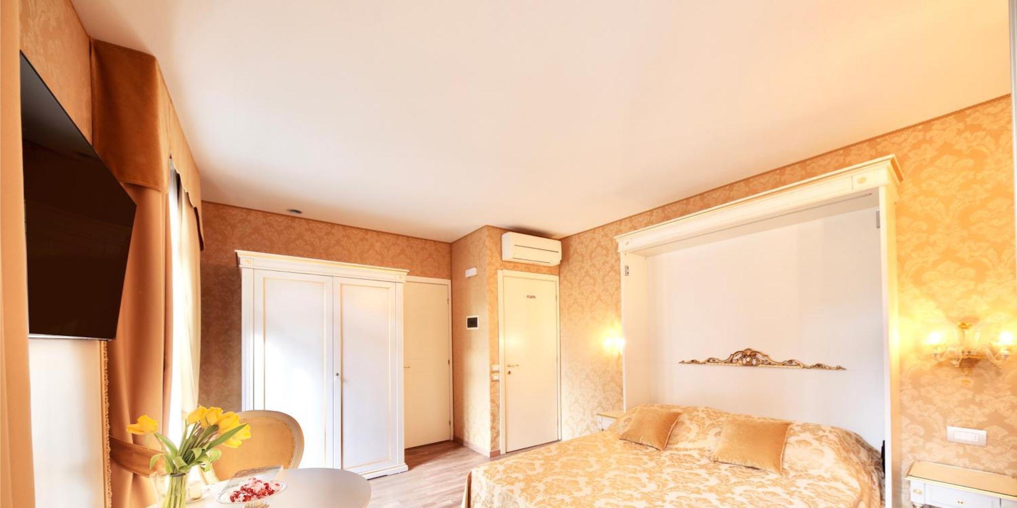 Residenza Fiore Venice Exterior photo