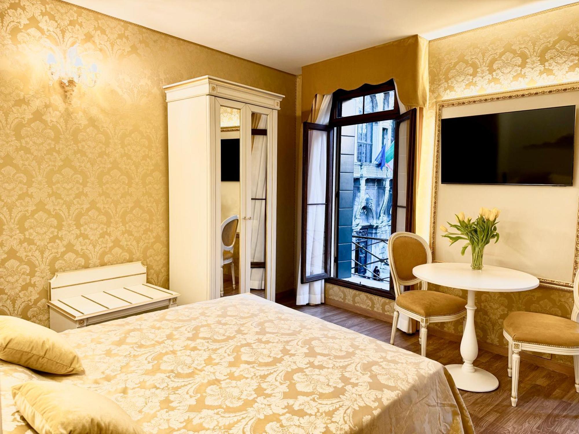 Residenza Fiore Venice Exterior photo